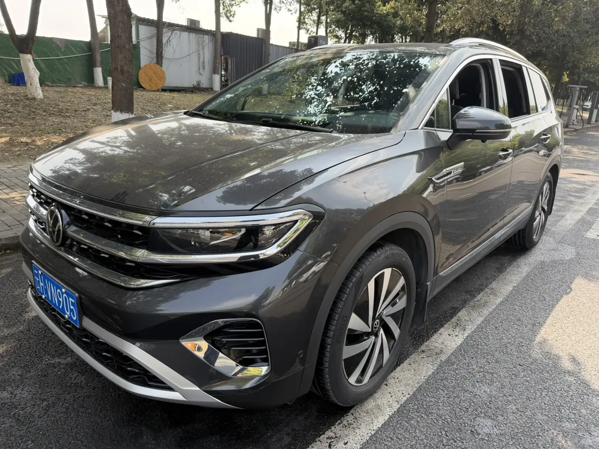 Volkswagen Talagon (Lan Jing)  из Китая