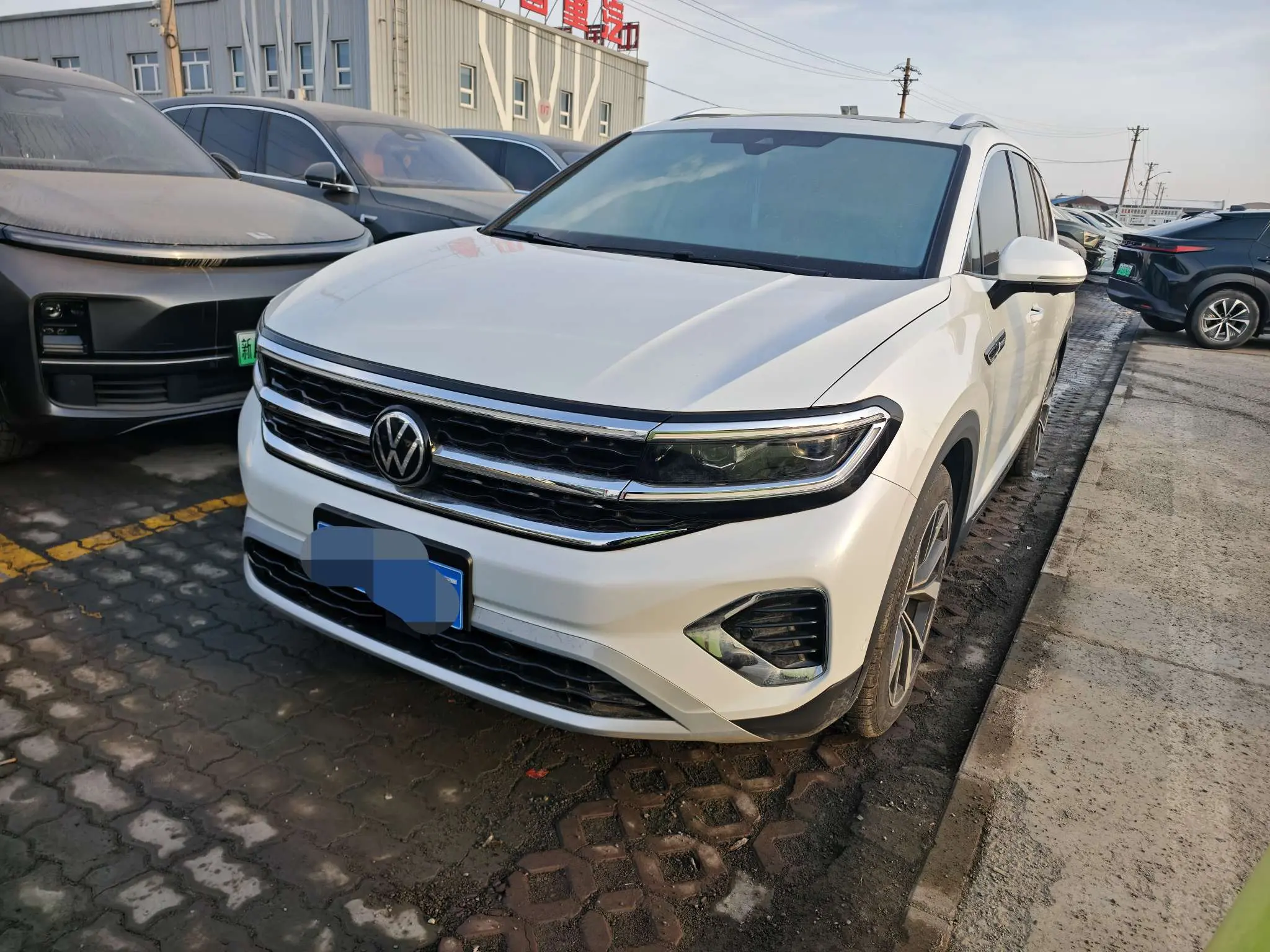Volkswagen Talagon (Lan Jing)  из Китая