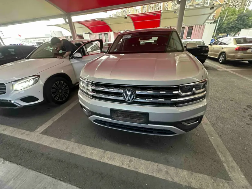 Volkswagen Teramont  из Китая