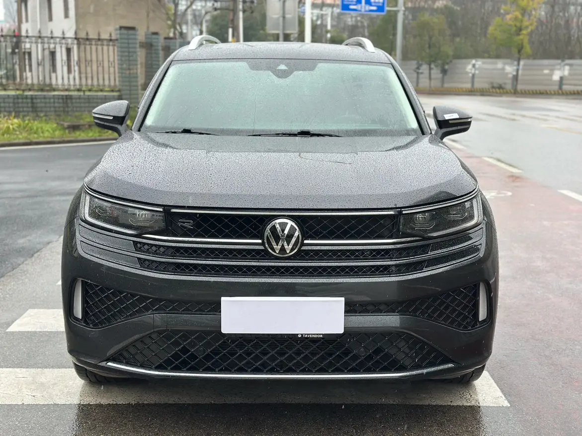 Volkswagen Patrol  из Китая