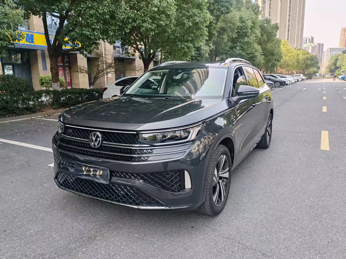 Volkswagen Patrol  из Китая