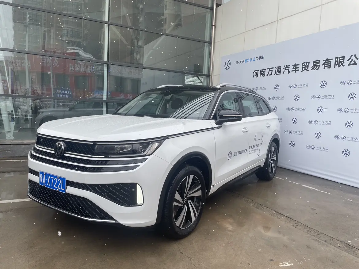 Volkswagen Patrol  из Китая