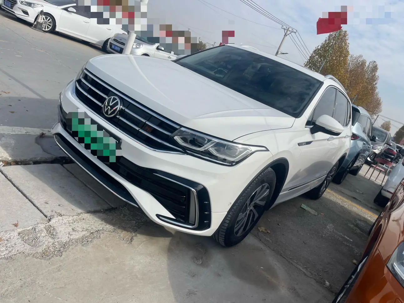 Volkswagen Tiguan L PHEV  из Китая