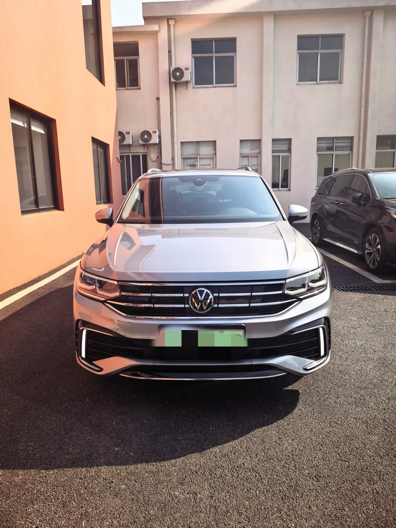 Volkswagen Tiguan L PHEV  из Китая
