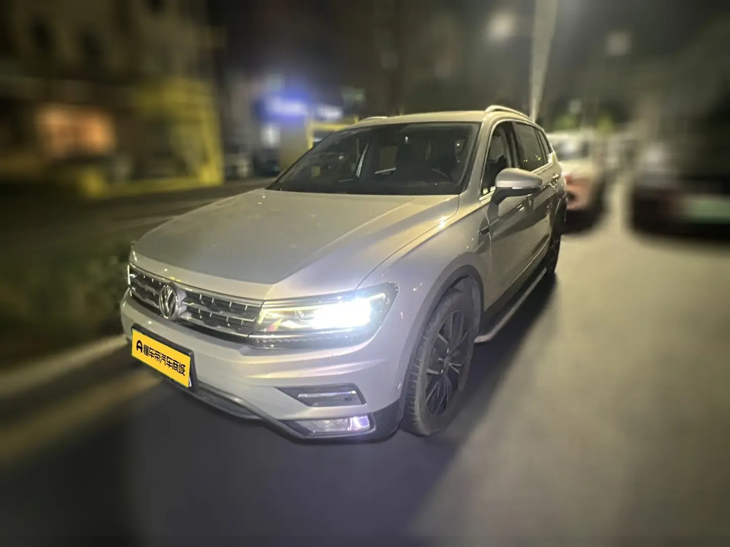 Volkswagen Tiguan L  из Китая