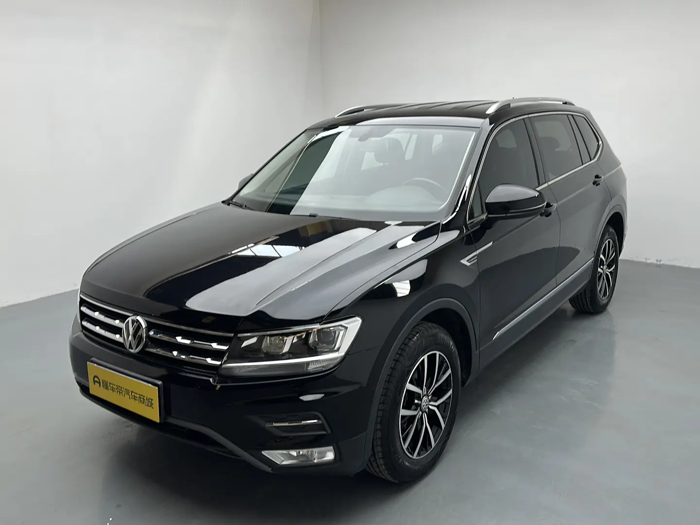 Volkswagen Tiguan L  из Китая