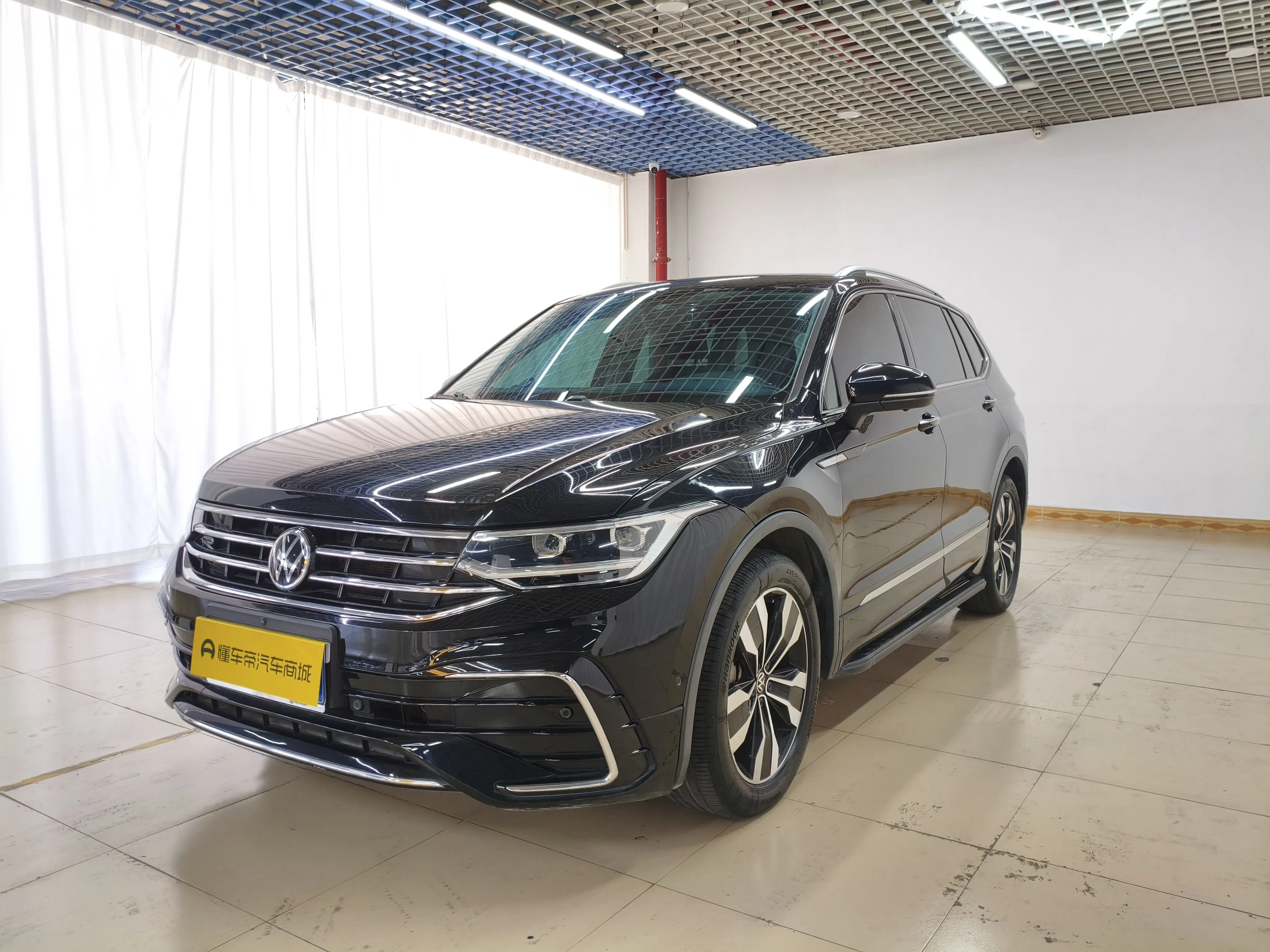 Volkswagen Tiguan L  из Китая
