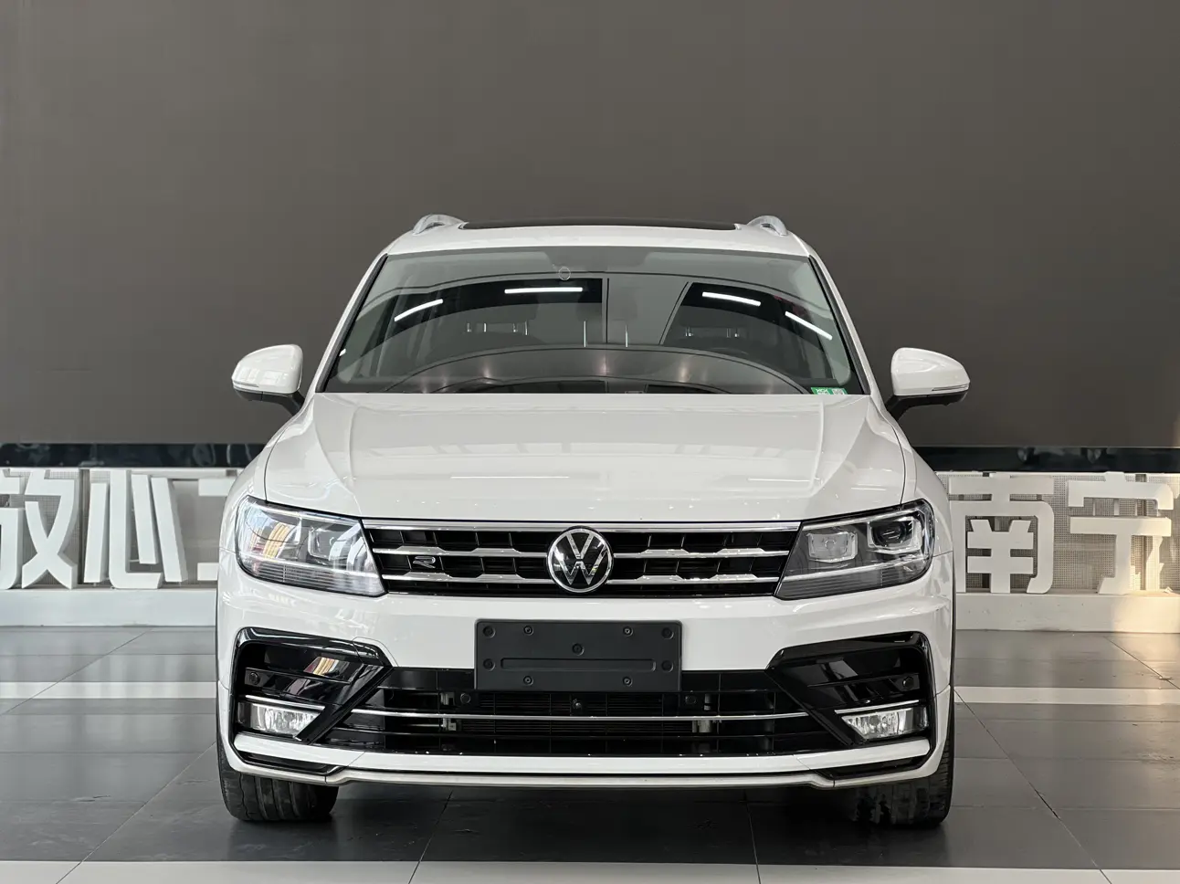 Volkswagen Tiguan L  из Китая