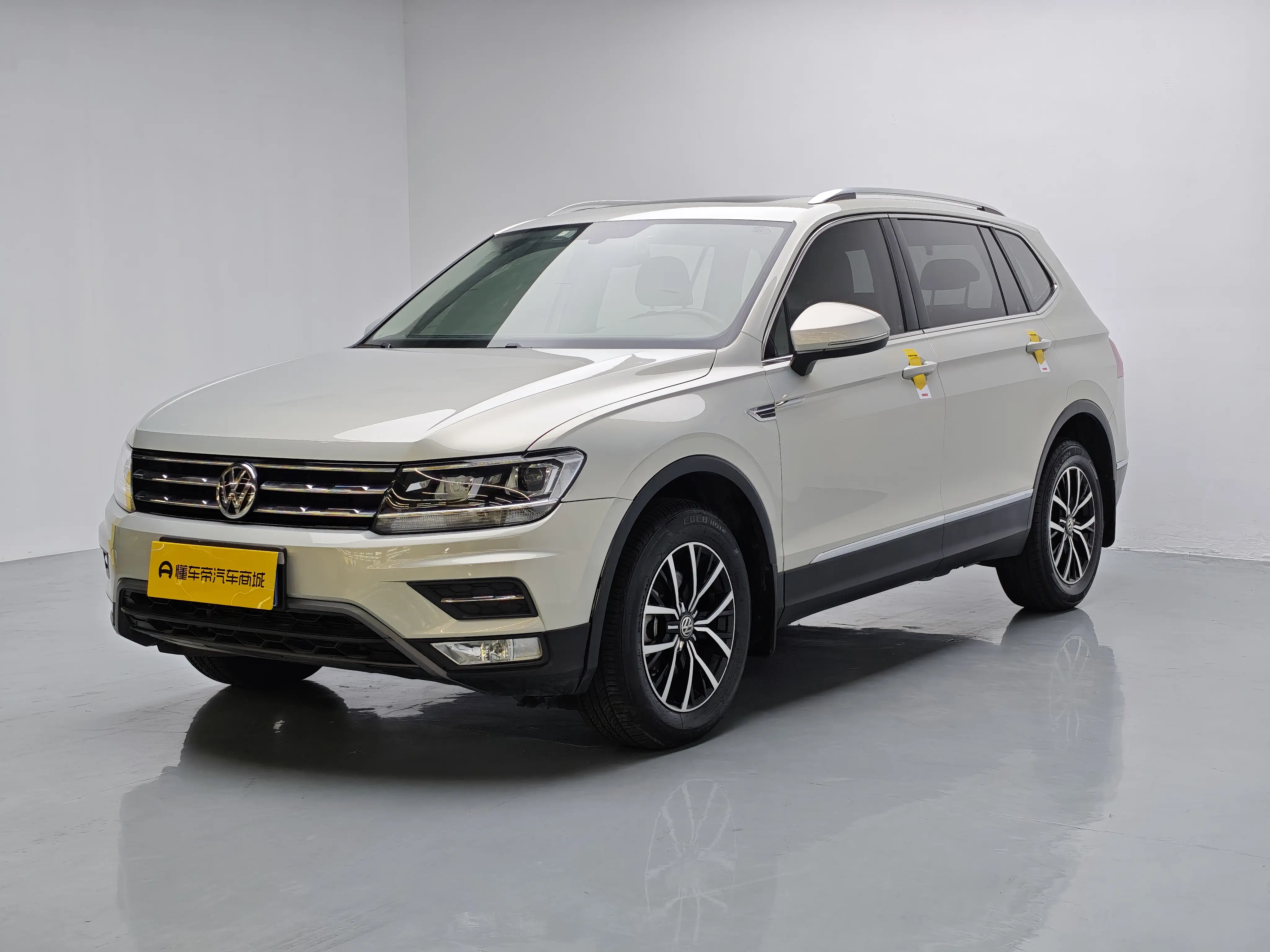 Volkswagen Tiguan L  из Китая