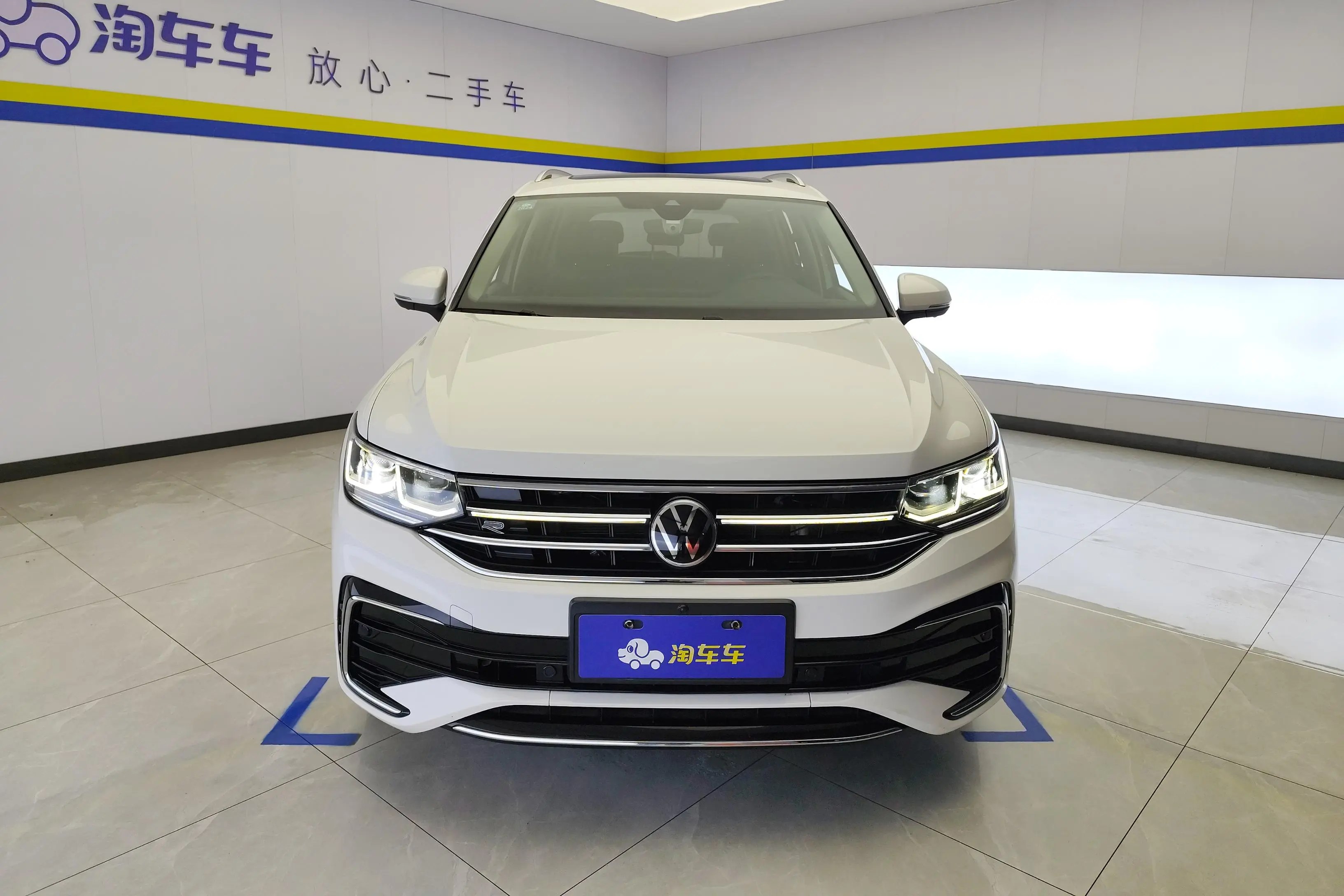 Volkswagen Tiguan L  из Китая