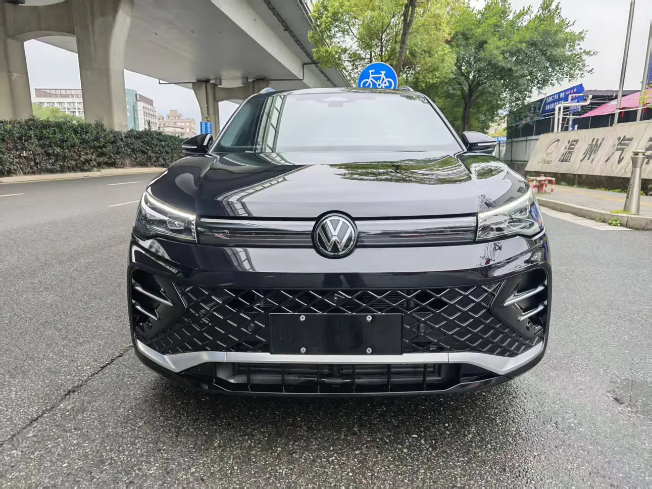 Volkswagen Tiguan L  из Китая