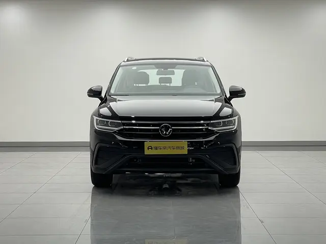 Volkswagen Tiguan L  из Китая