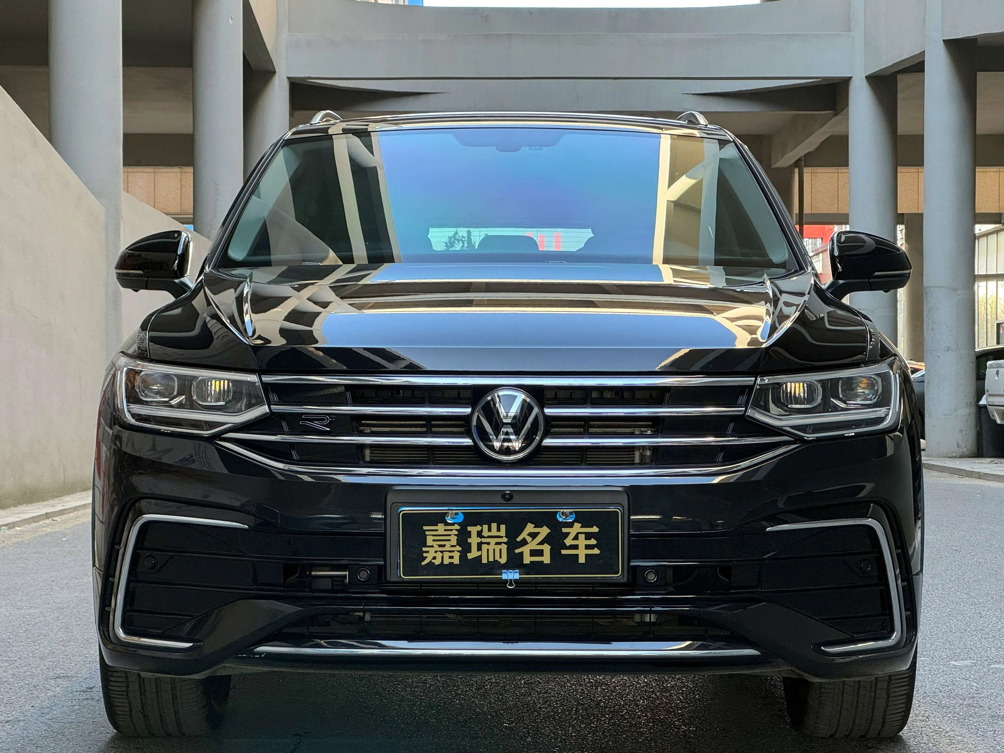 Volkswagen Tiguan L  из Китая