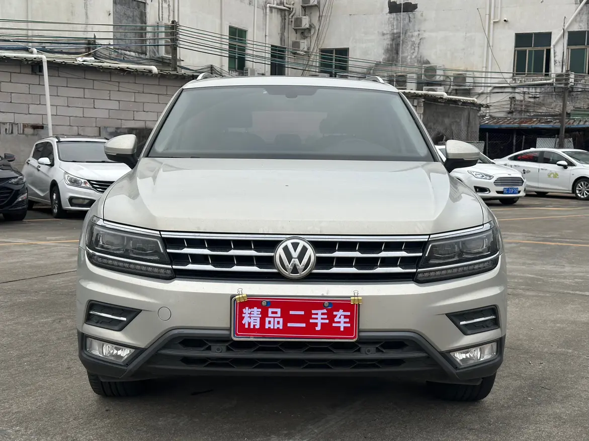 Volkswagen Tiguan L  из Китая