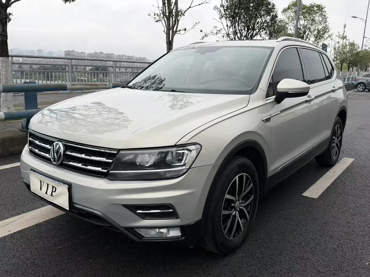 Volkswagen Tiguan L  из Китая