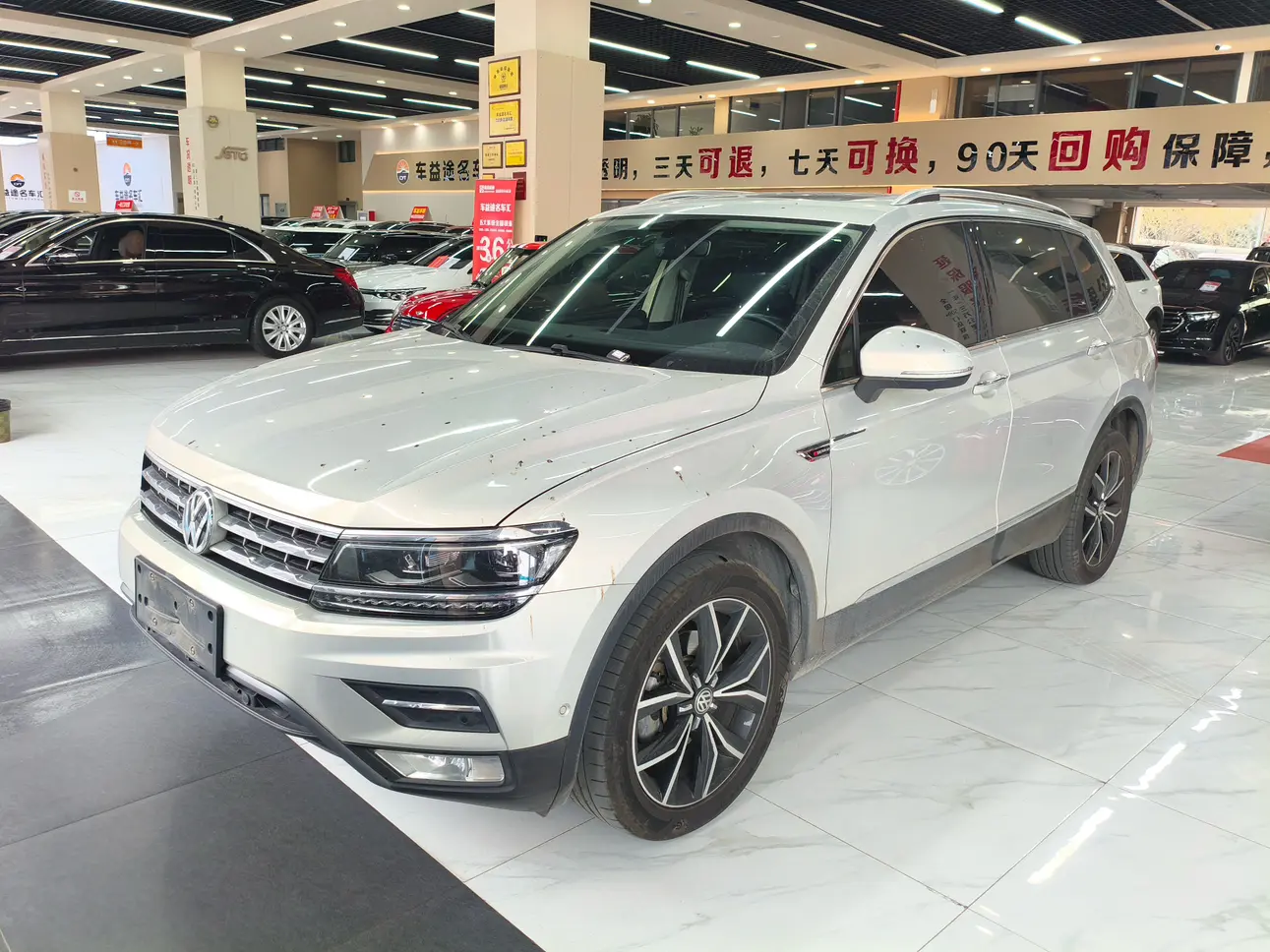 Volkswagen Tiguan L  из Китая