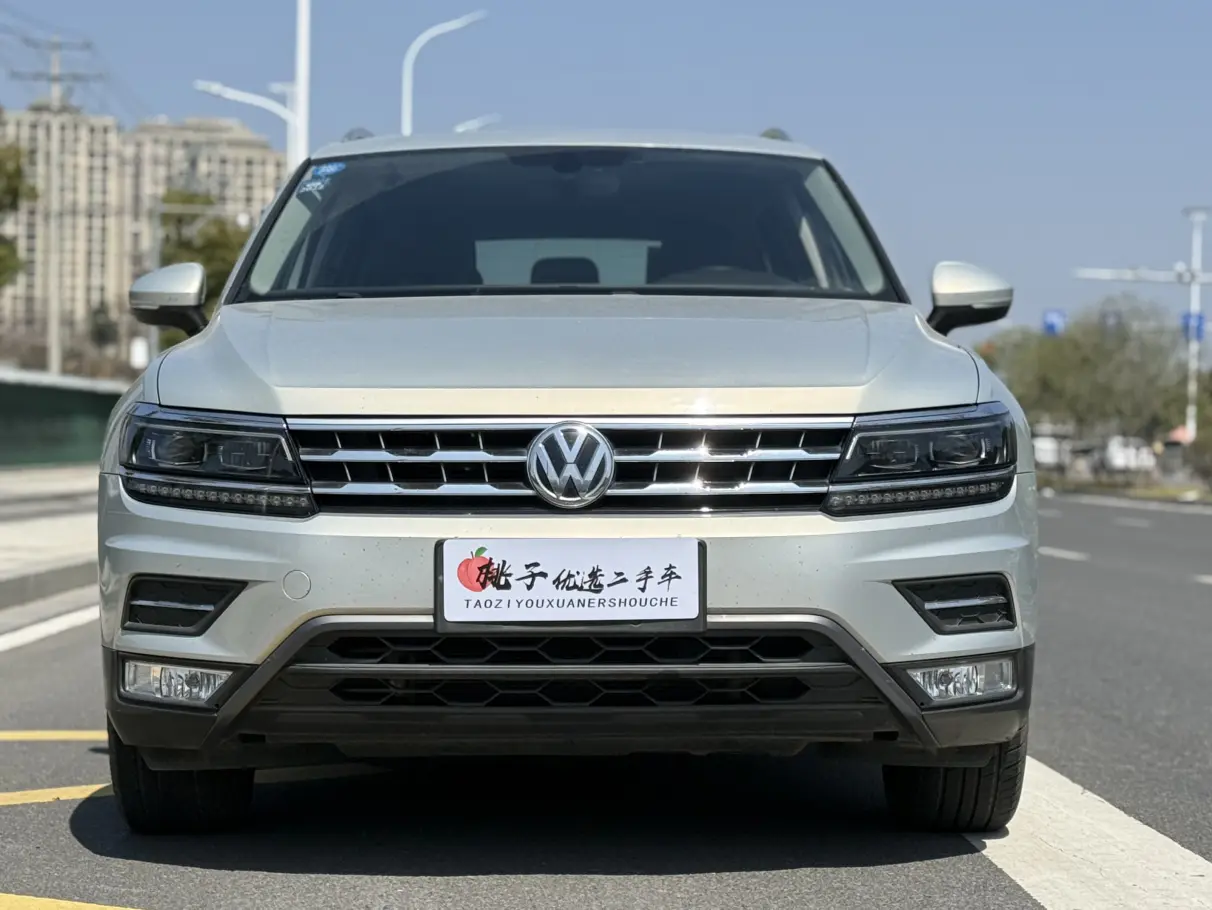 Volkswagen Tiguan L  из Китая