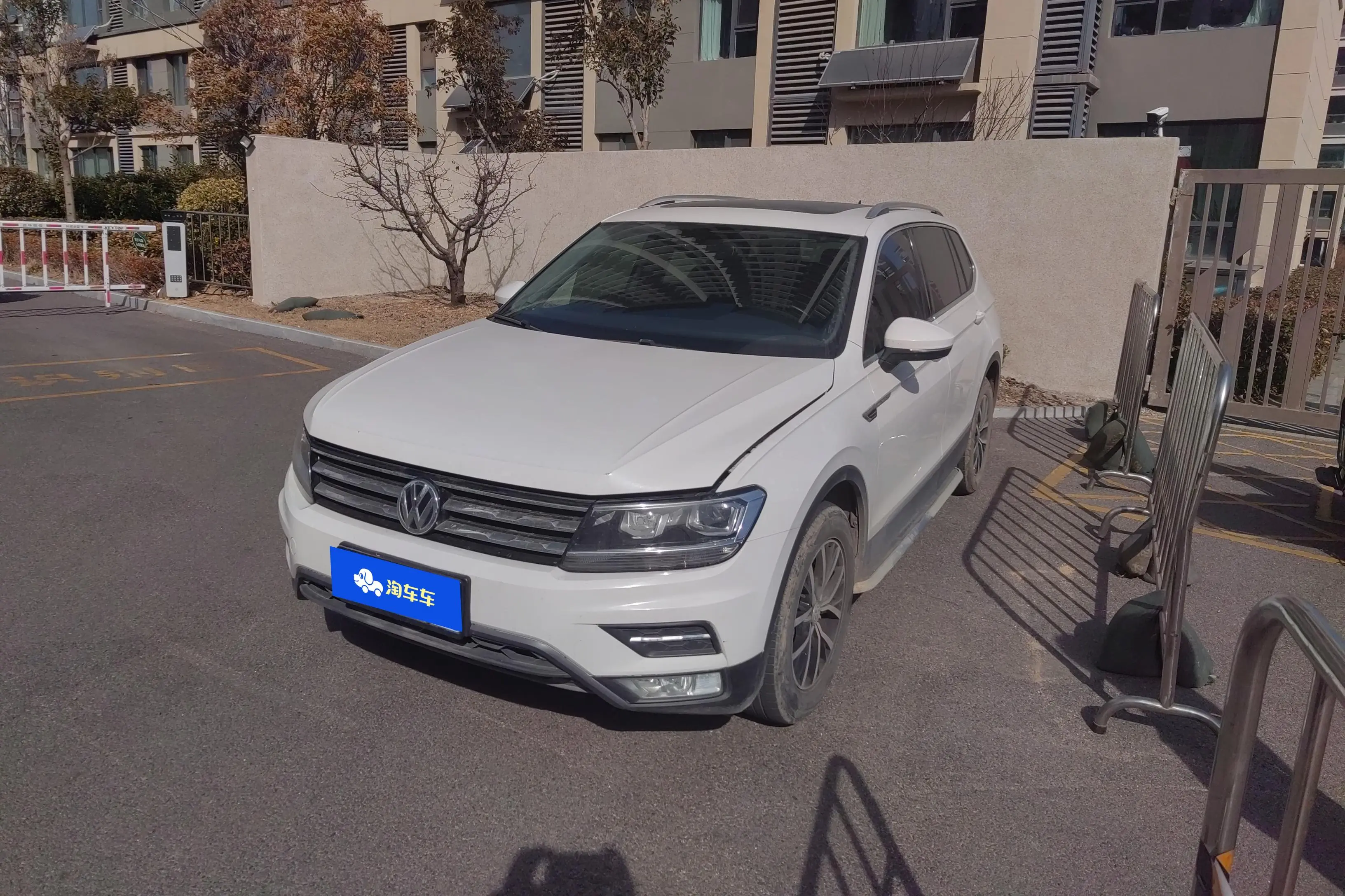 Volkswagen Tiguan L  из Китая