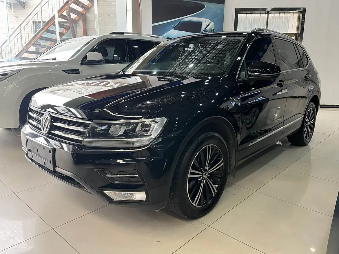 Volkswagen Tiguan L  из Китая