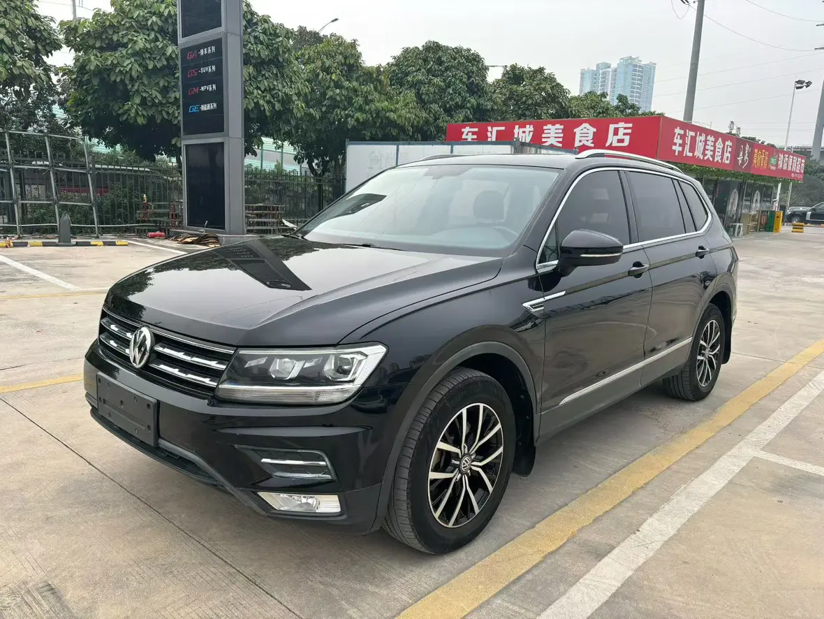 Volkswagen Tiguan L  из Китая