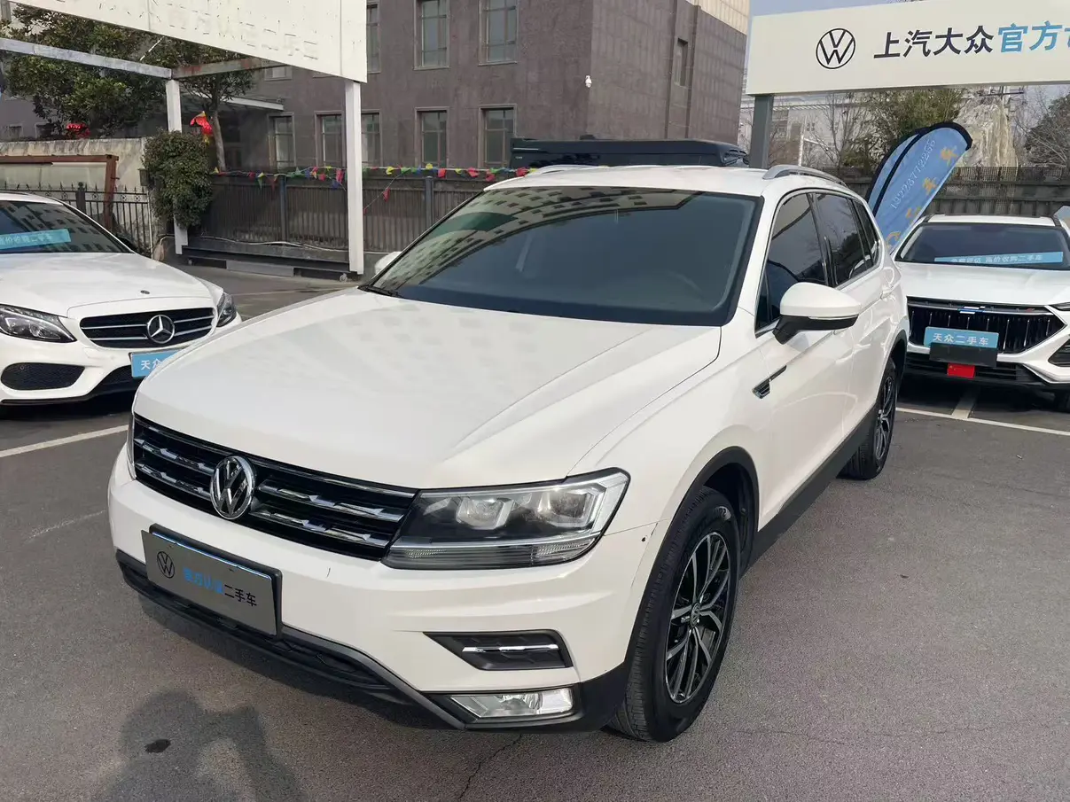 Volkswagen Tiguan L  из Китая