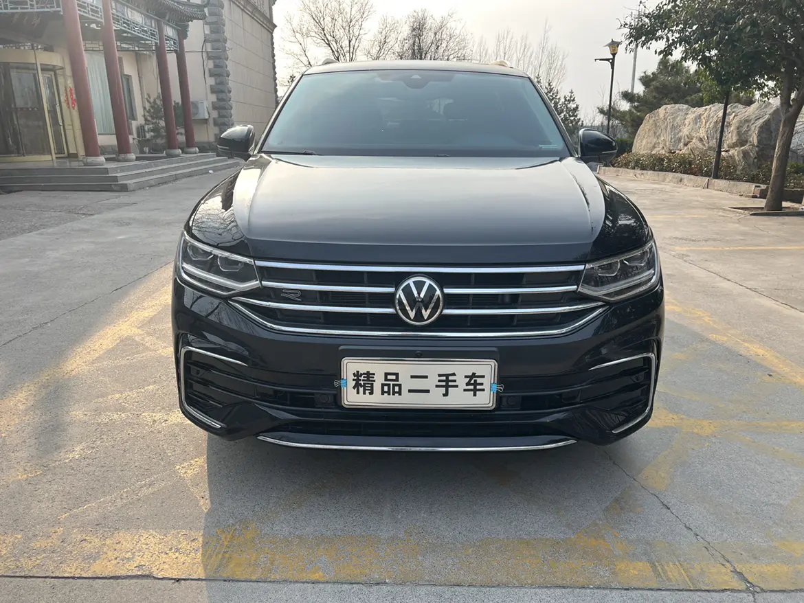 Volkswagen Tiguan L  из Китая