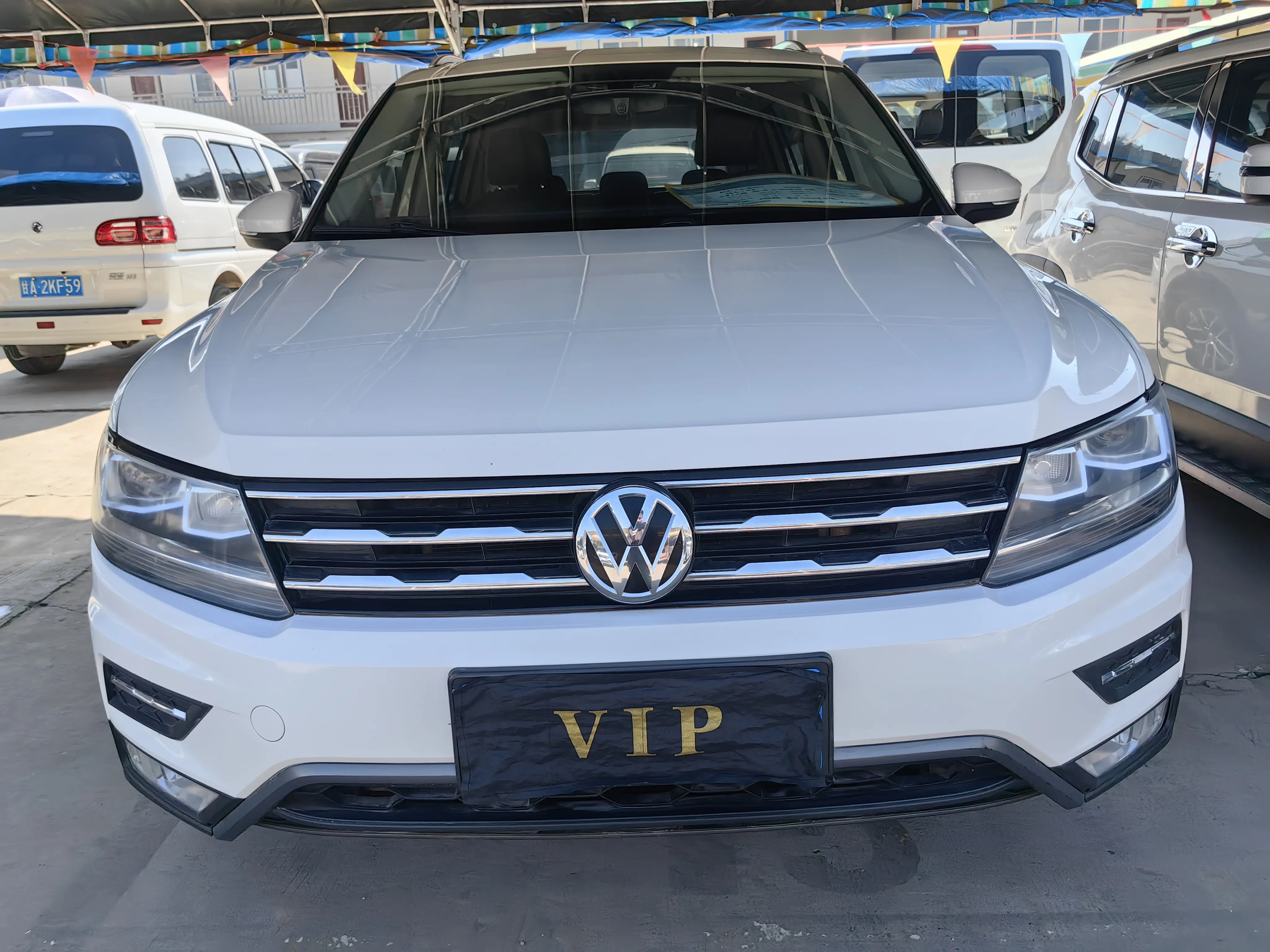 Volkswagen Tiguan L  из Китая