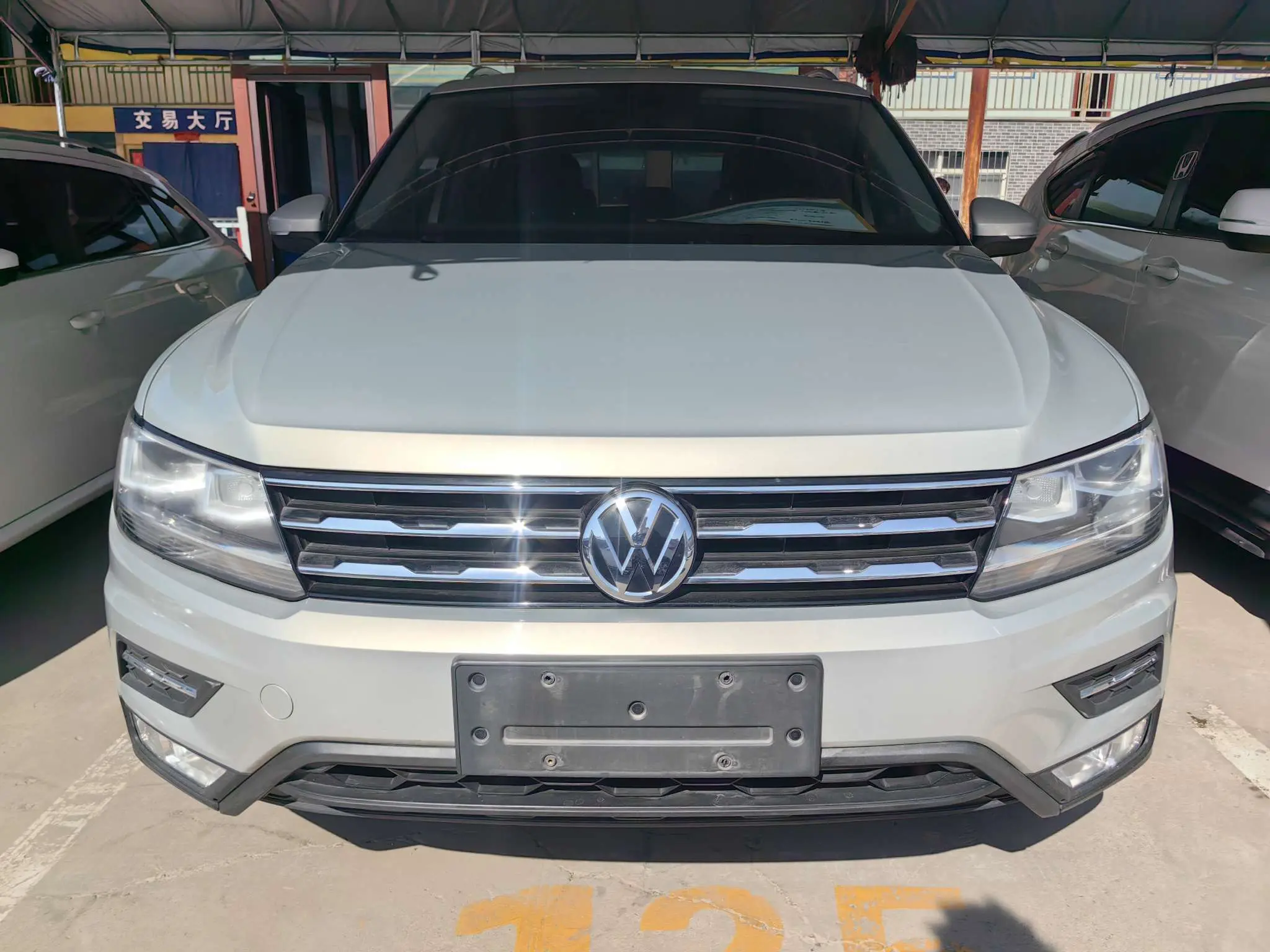 Volkswagen Tiguan L  из Китая