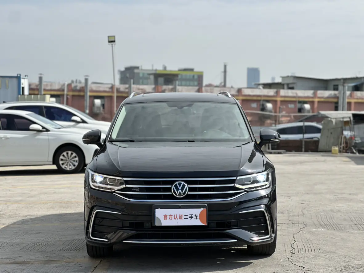 Volkswagen Tiguan L  из Китая