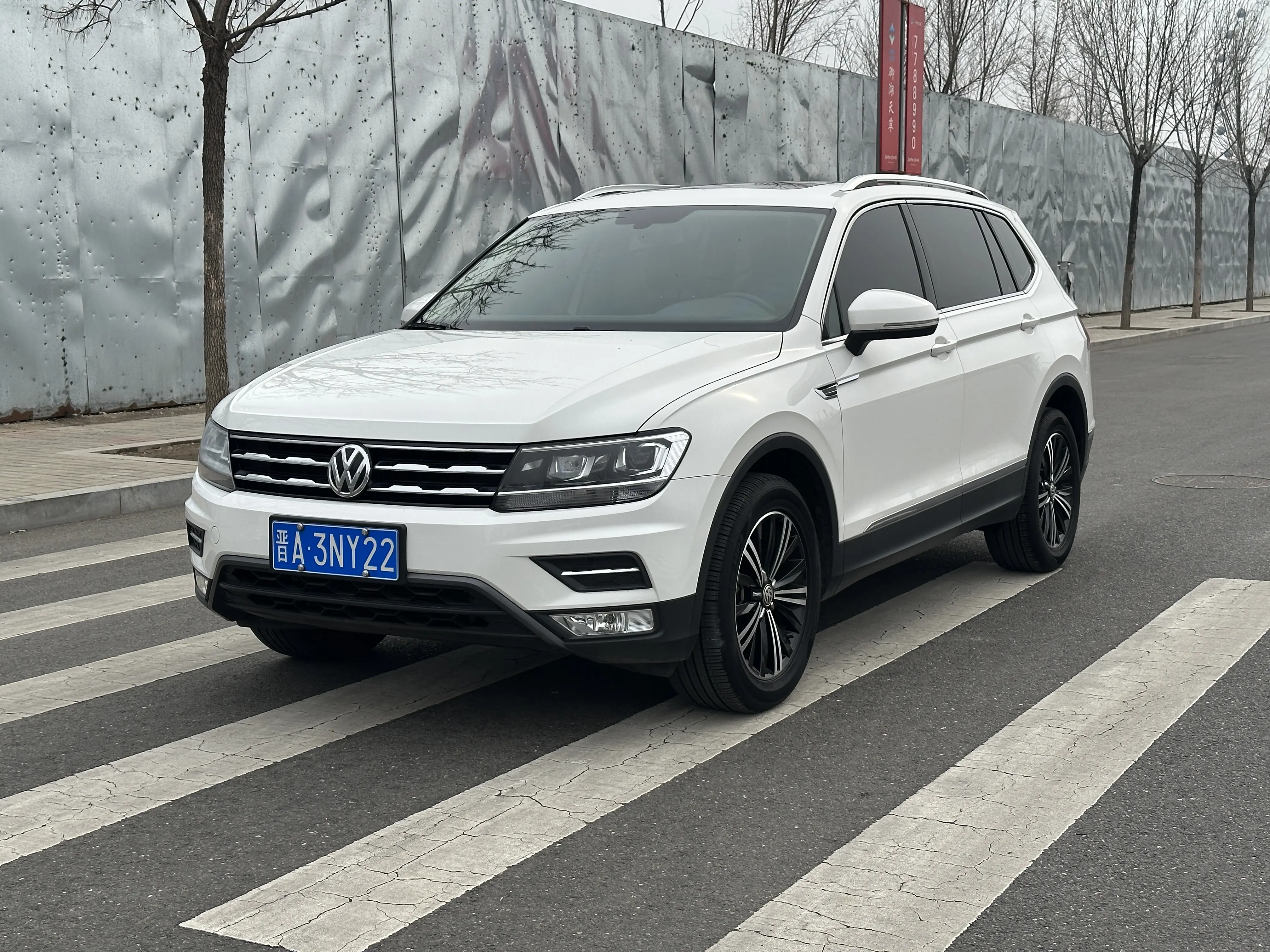 Volkswagen Tiguan L  из Китая