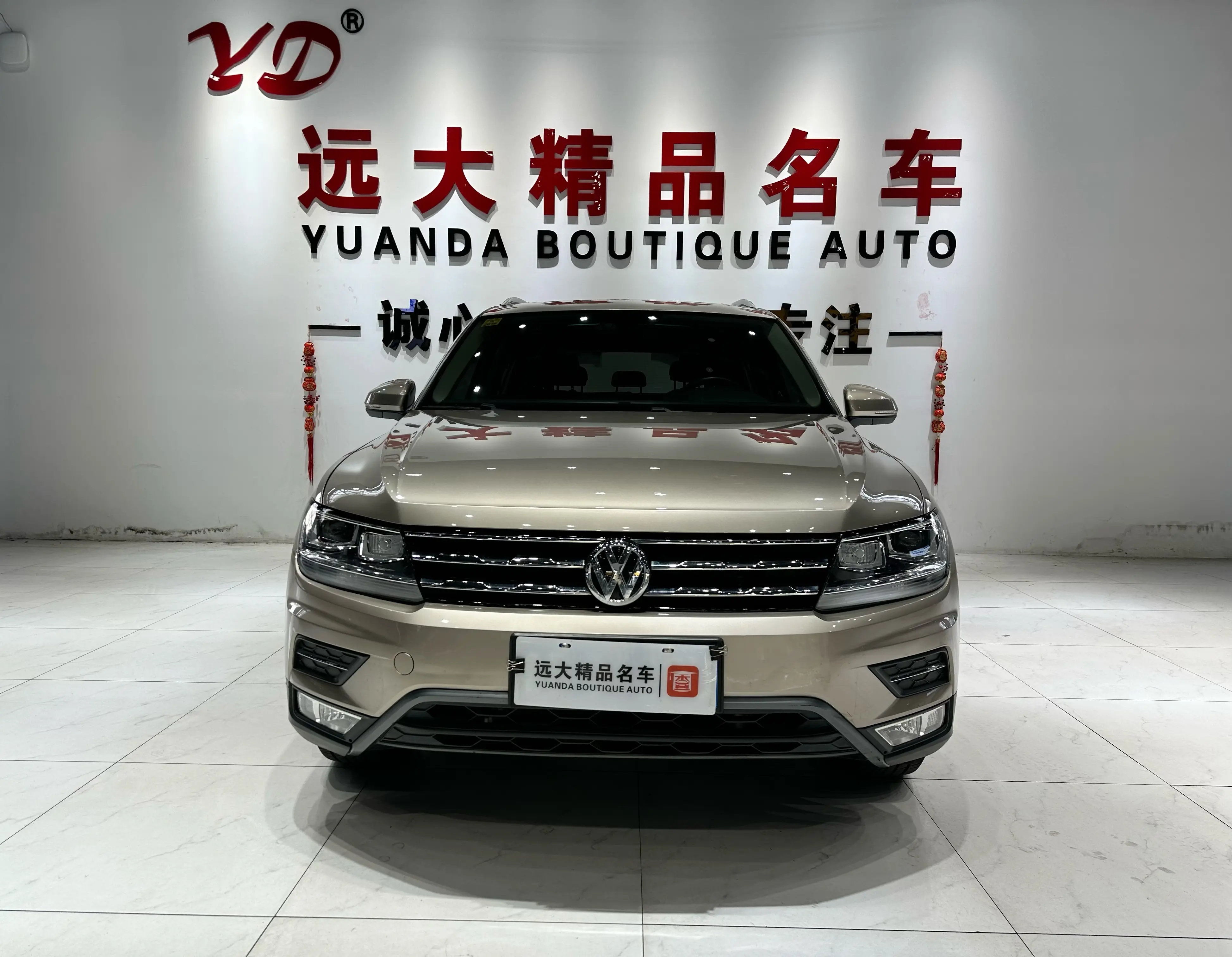 Volkswagen Tiguan L  из Китая