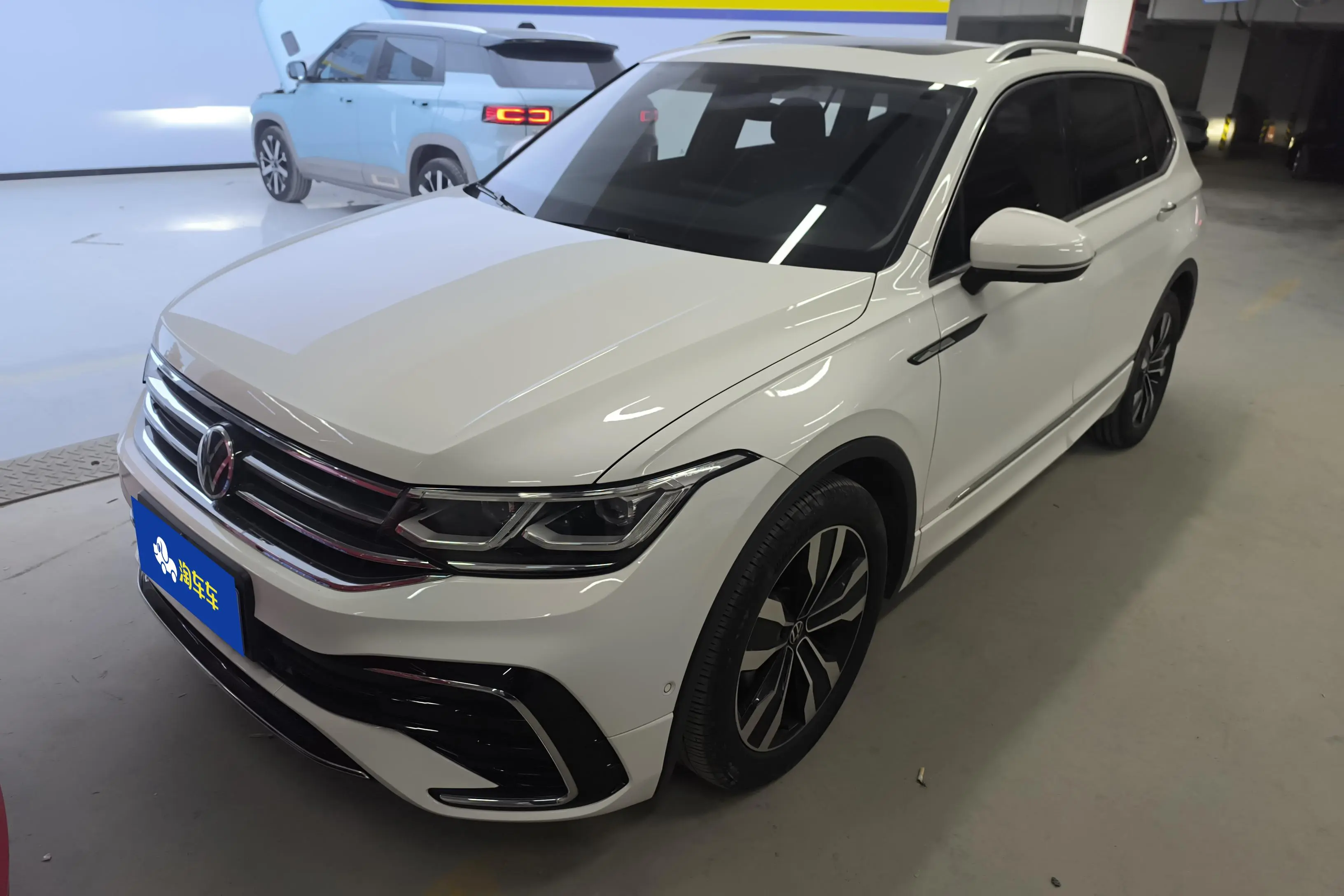 Volkswagen Tiguan L  из Китая