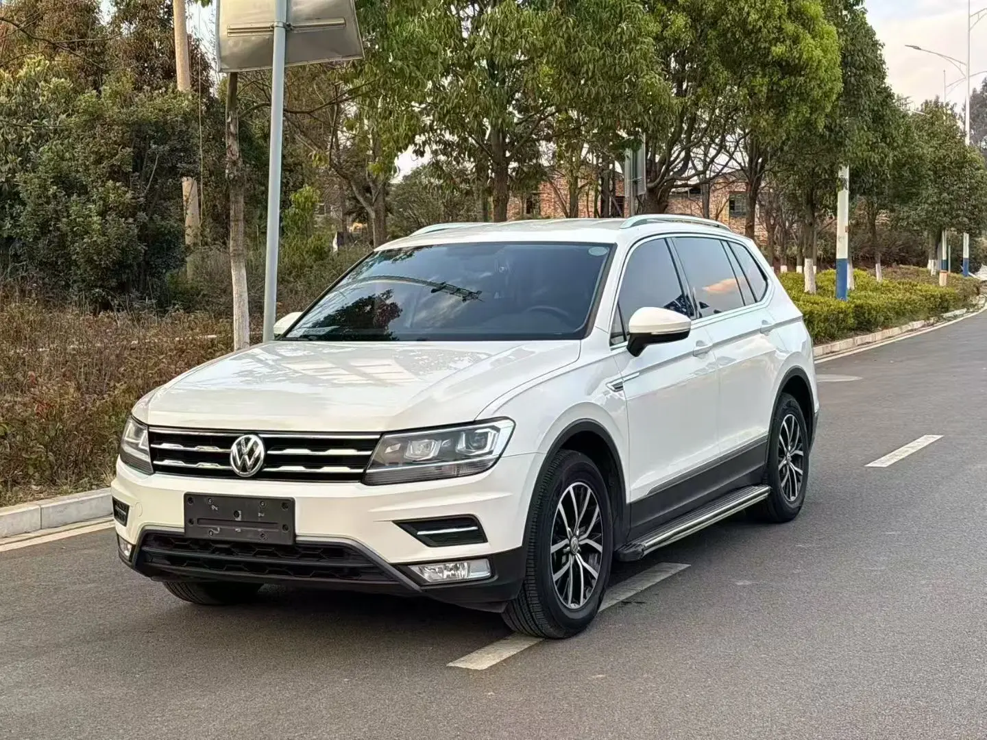 Volkswagen Tiguan L  из Китая