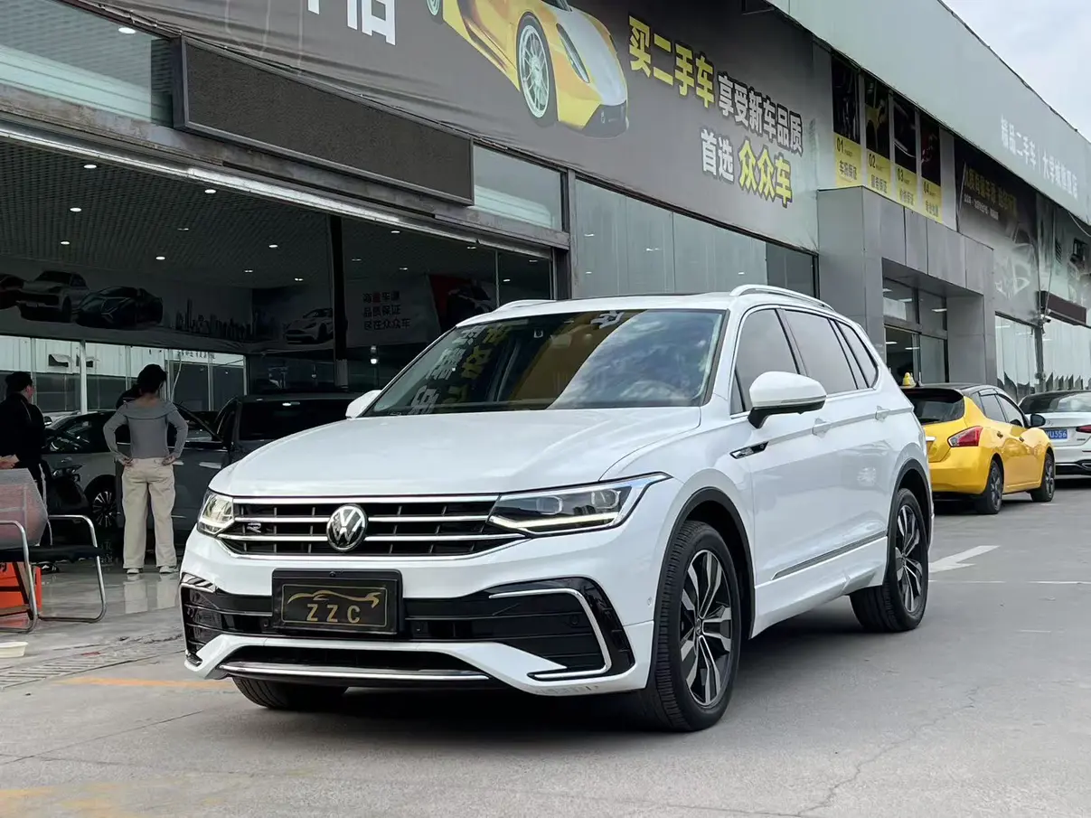 Volkswagen Tiguan L  из Китая