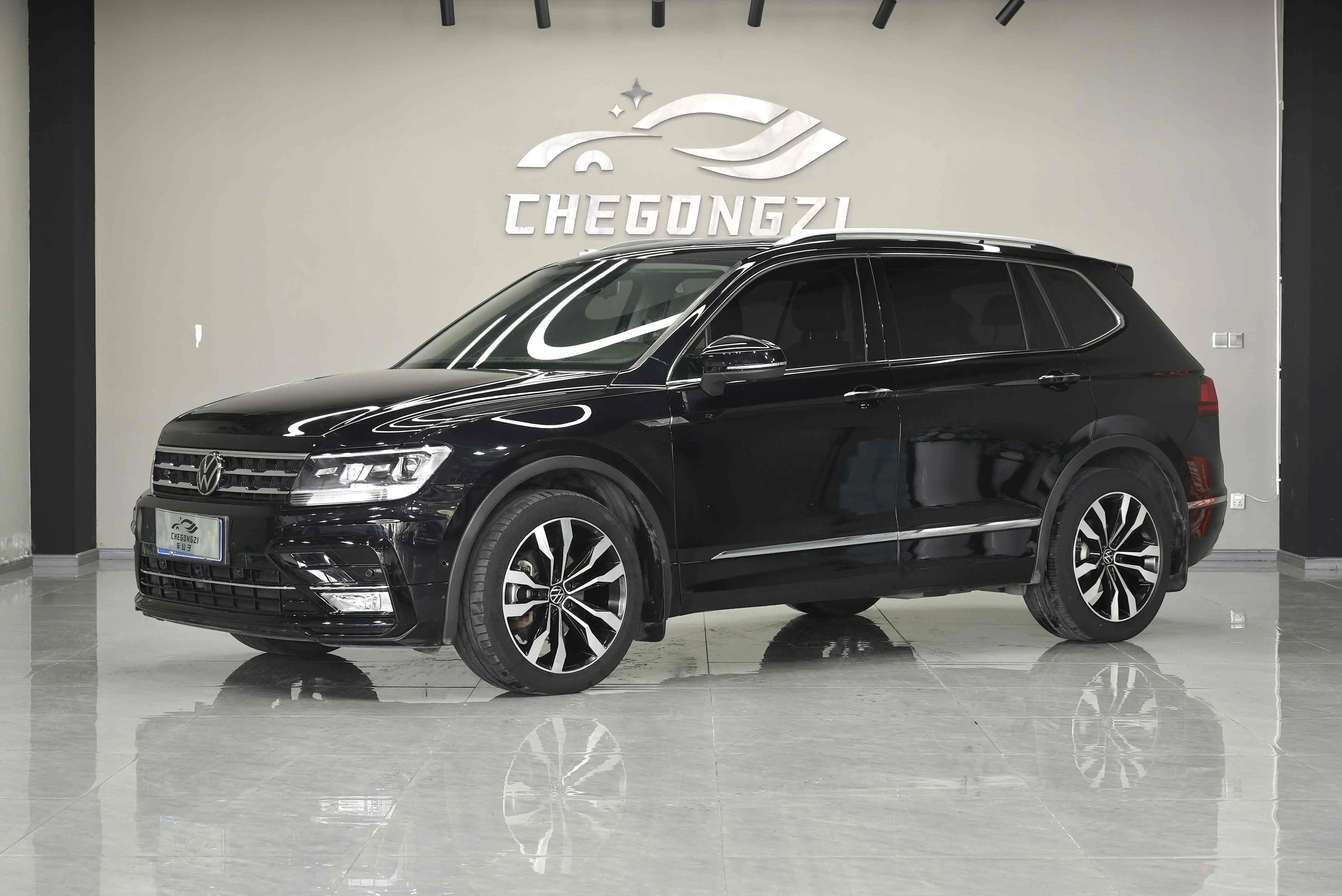 Volkswagen Tiguan L  из Китая