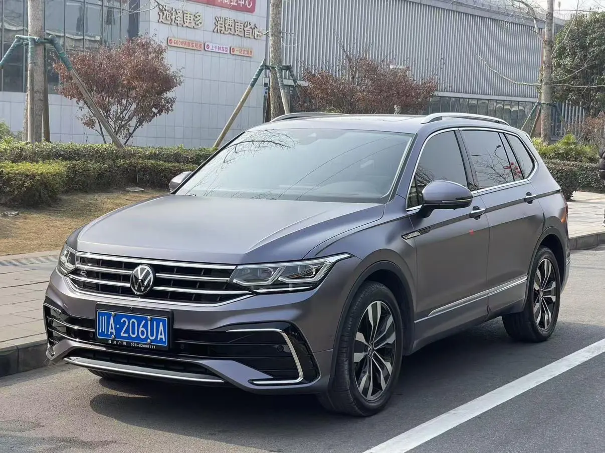 Volkswagen Tiguan L  из Китая