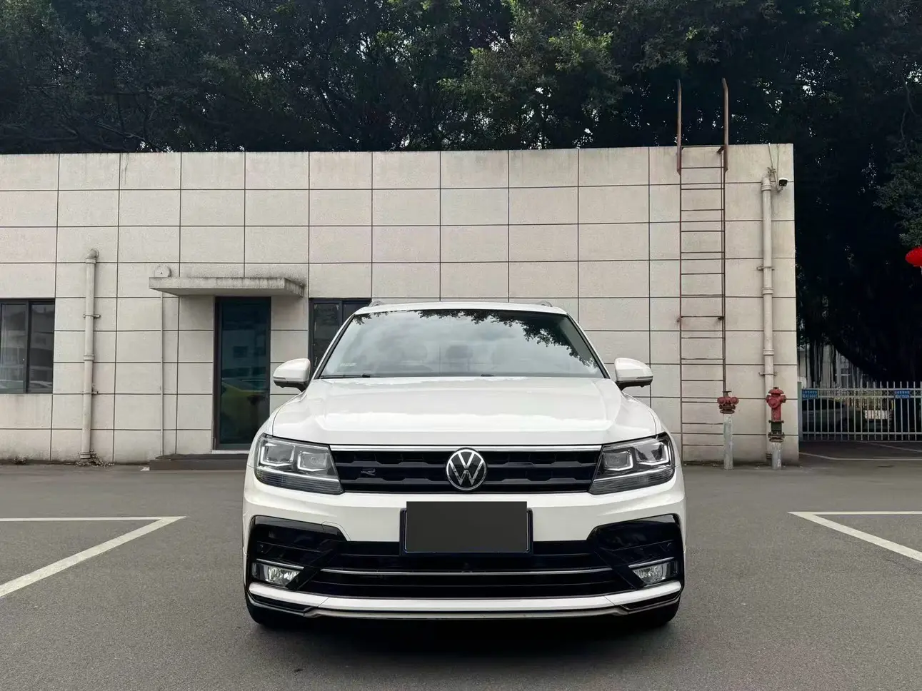 Volkswagen Tiguan L  из Китая