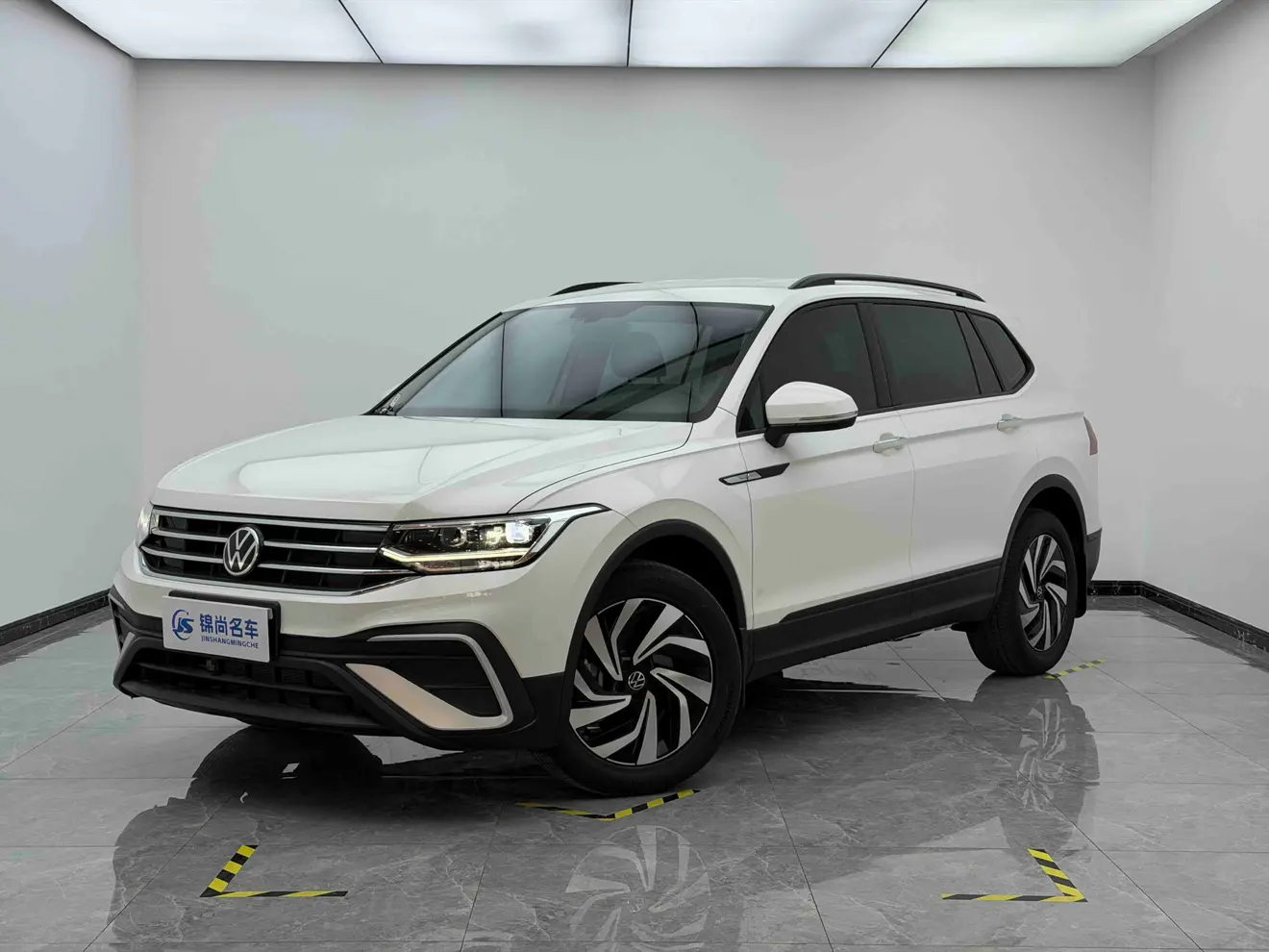 Volkswagen Tiguan L  из Китая