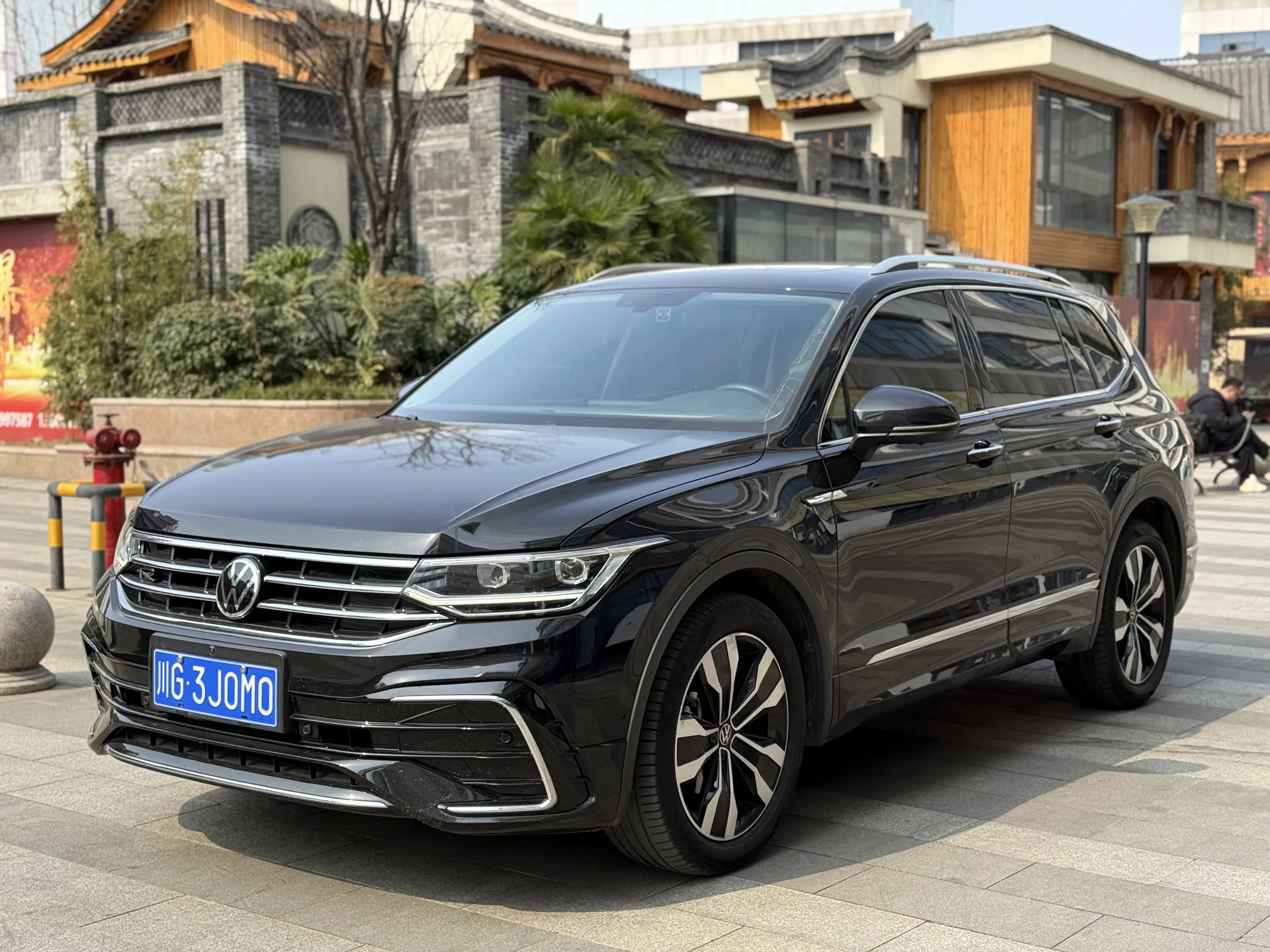 Volkswagen Tiguan L  из Китая