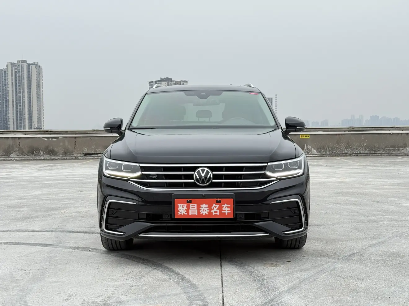 Volkswagen Tiguan L  из Китая