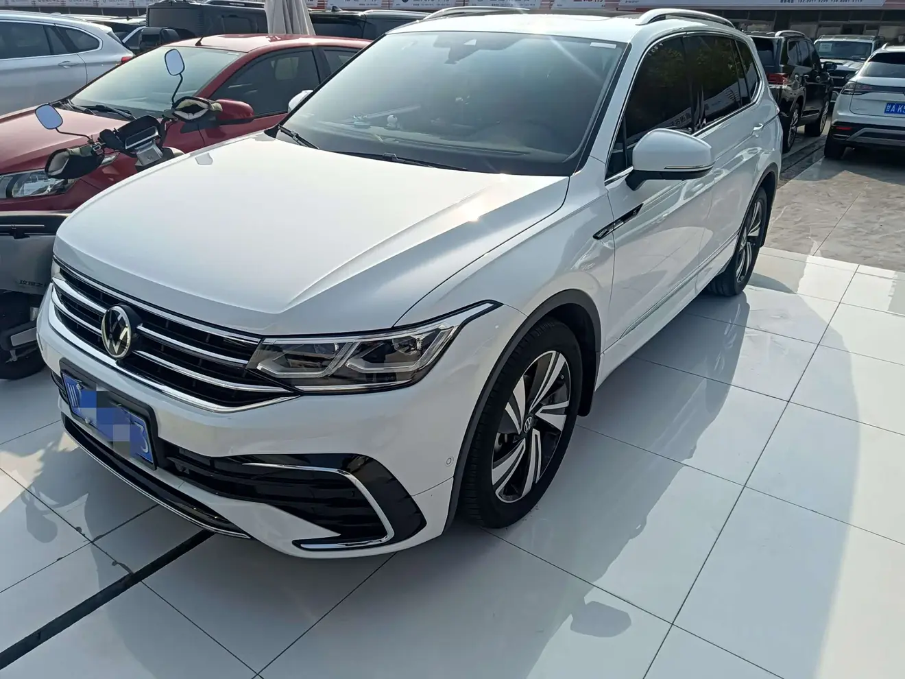 Volkswagen Tiguan L  из Китая