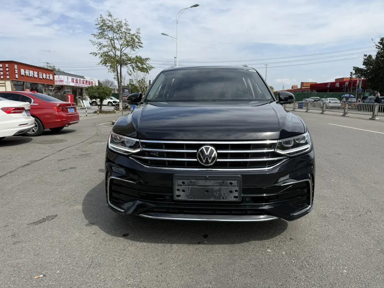 Volkswagen Tiguan L  из Китая