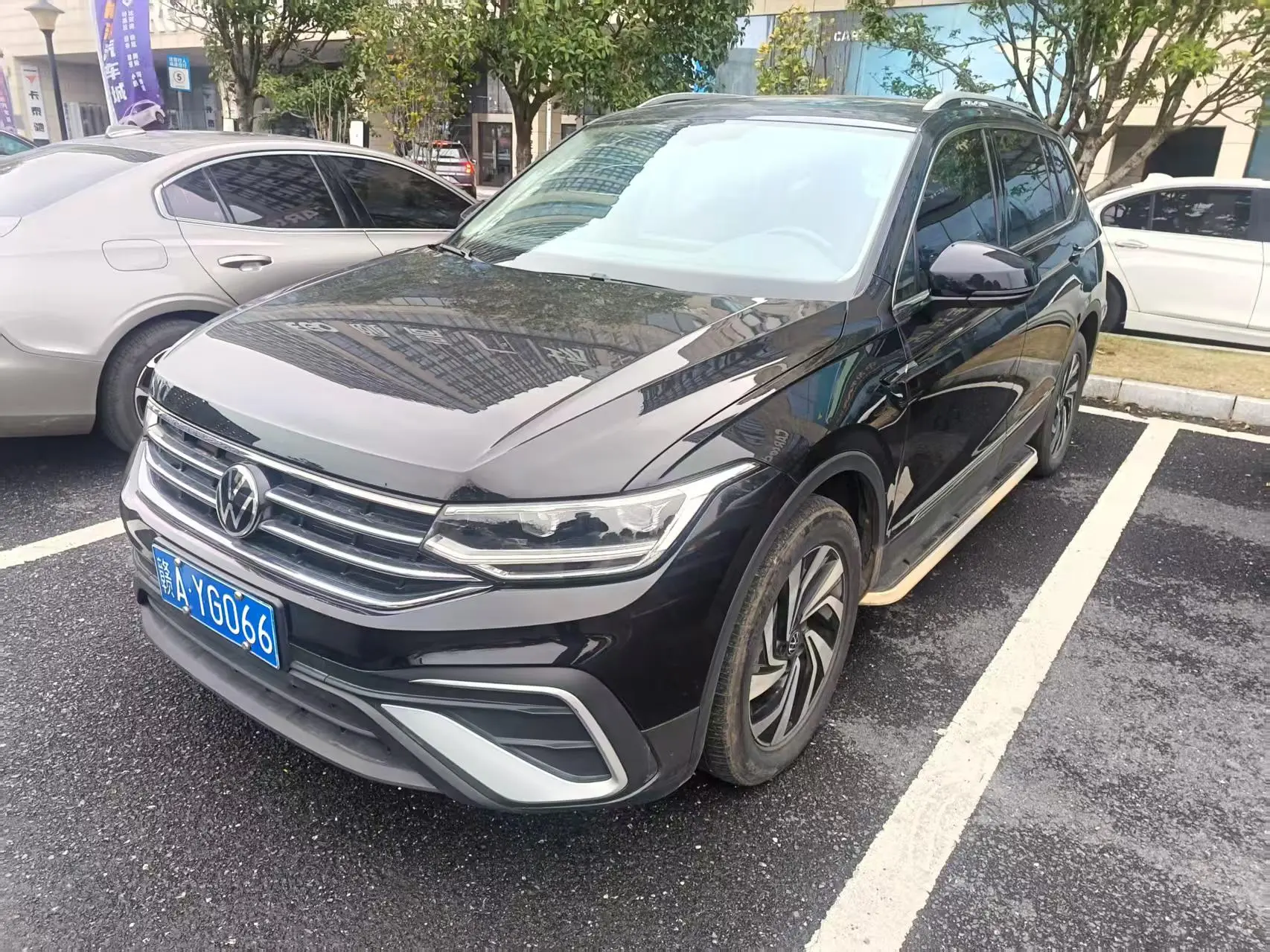 Volkswagen Tiguan L  из Китая