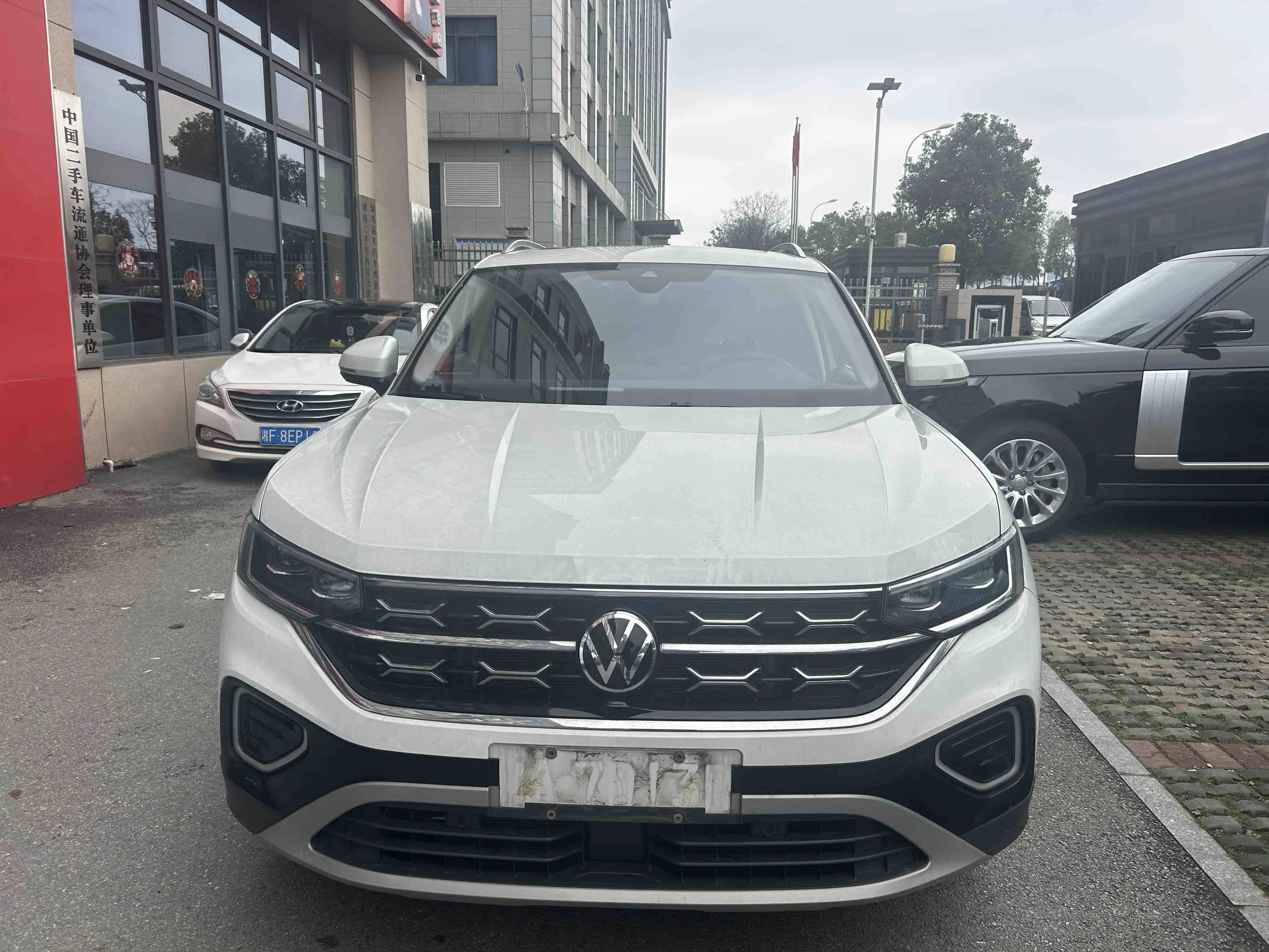 Volkswagen Tayron  из Китая