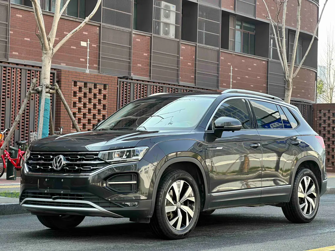 Volkswagen Tayron  из Китая