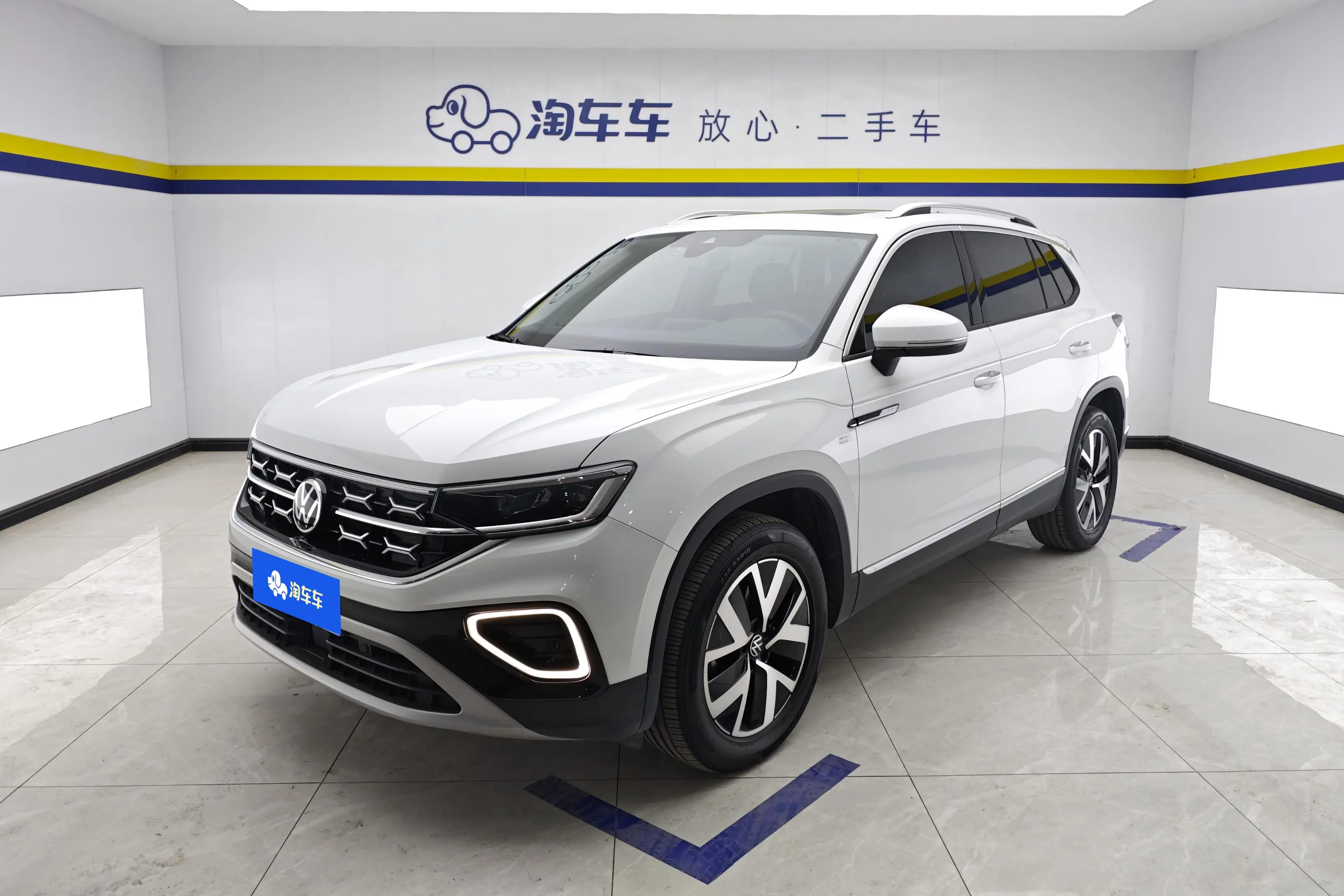 Volkswagen Tayron  из Китая