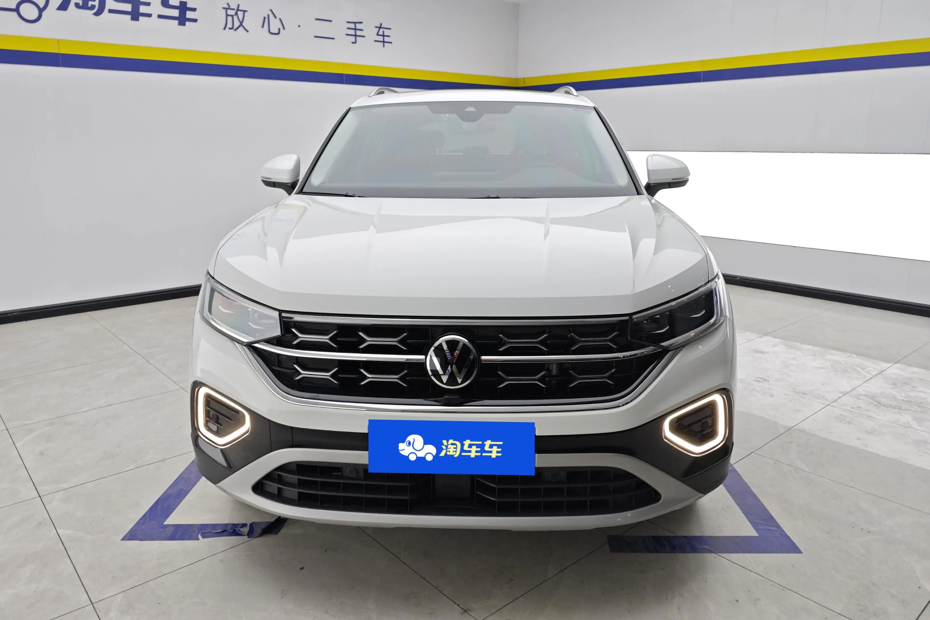 Volkswagen Tayron  из Китая