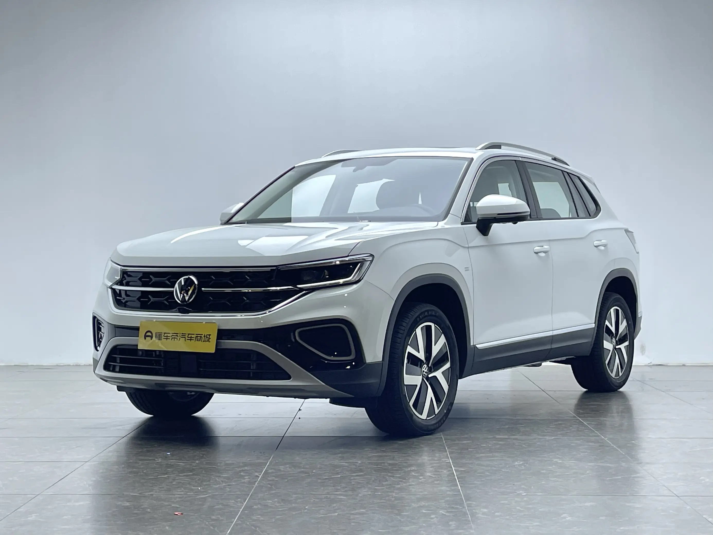 Volkswagen Tayron  из Китая