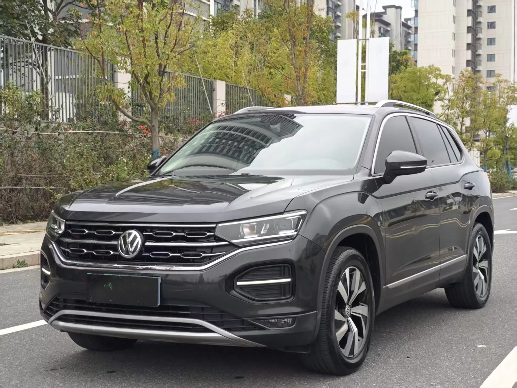 Volkswagen Tayron  из Китая