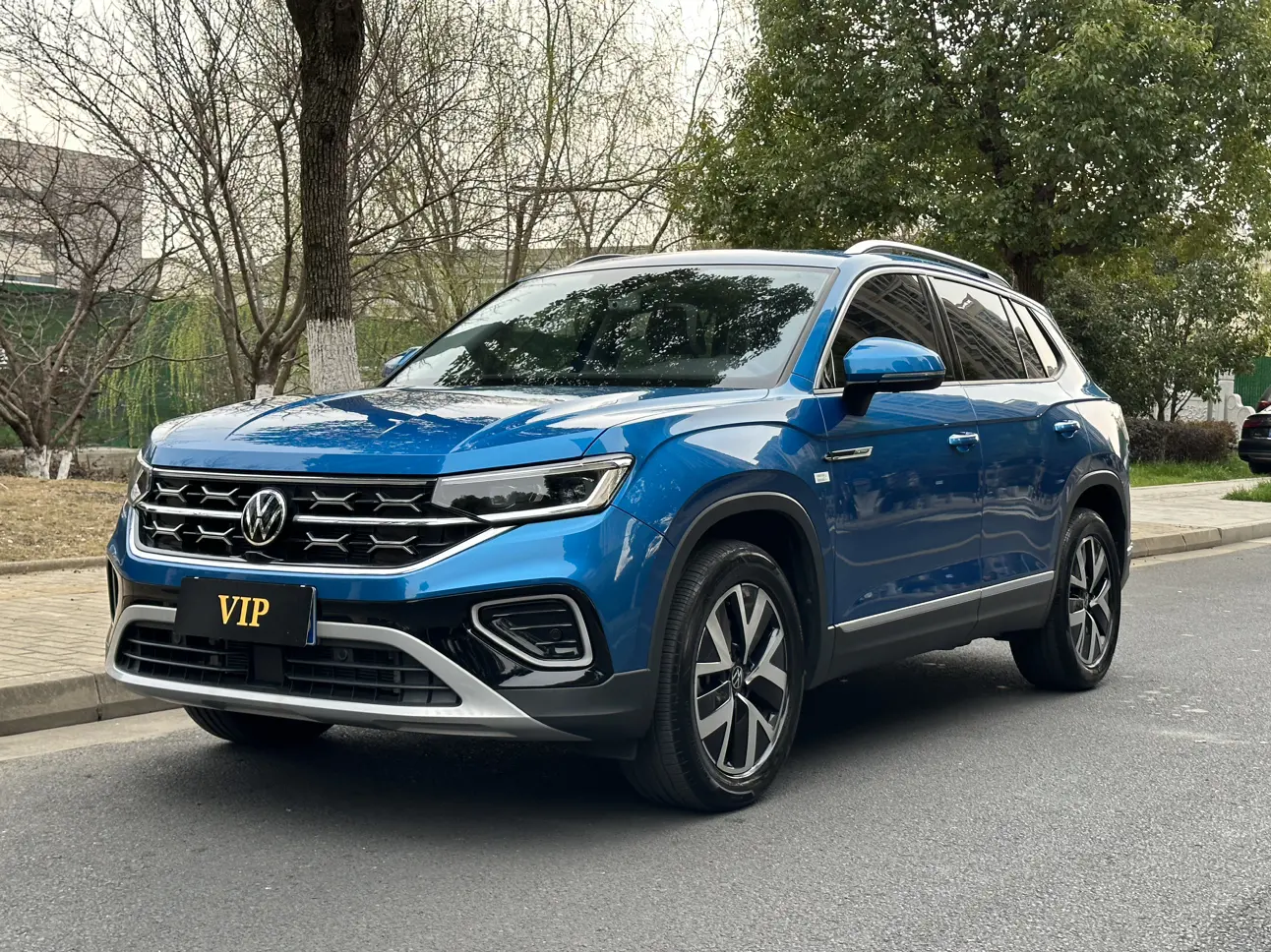 Volkswagen Tayron  из Китая